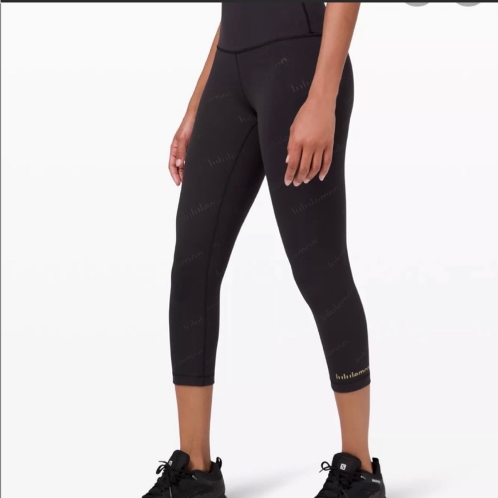 Lululemon special edition size 4